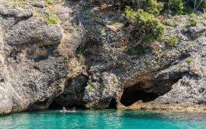 blue-grotto-cres-krnica-boat-excursion